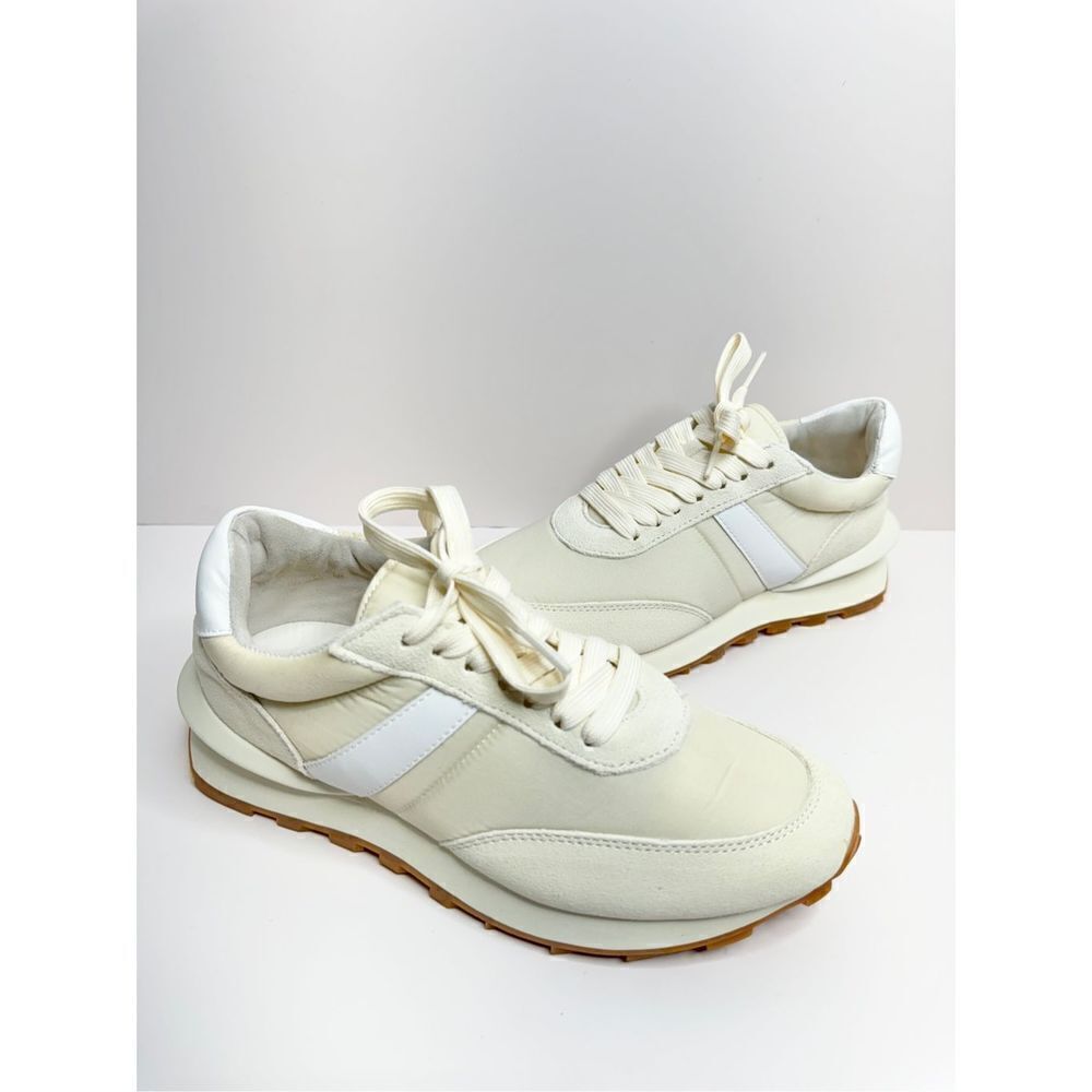 J/Slides Sneakers Size 7 Cream Leather Lifestyle Athletic and Training Shoes NEW - Picture 4 of 14